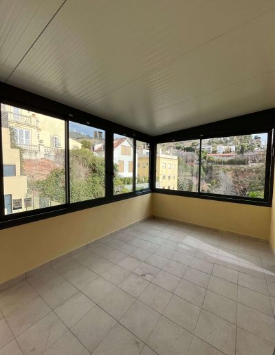 Interiores casa Santísima Trinidad del Mont 12, Sarria Barcelona