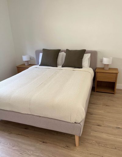 Habitación elegante y luminosa en la Casa Santísima Trinidad del Monte 12 en Sarrià, Barcelona